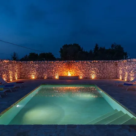 Maison d'hôtes Dimora Dei Semplici 4*