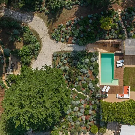 Dimora Dei Semplici Maison d'hôtes 4*