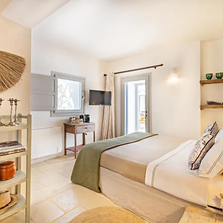 Maison d'hôtes Dimora Dei Semplici 4*