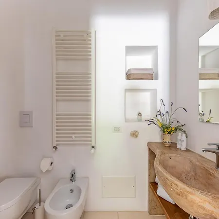 Dimora Dei Semplici Maison d'hôtes 4*