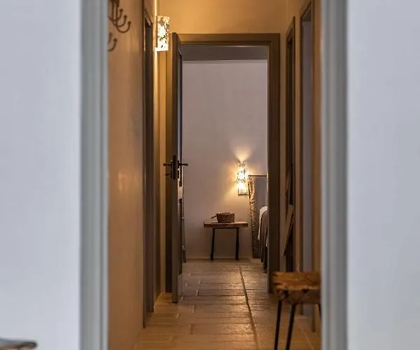 Dimora Dei Semplici